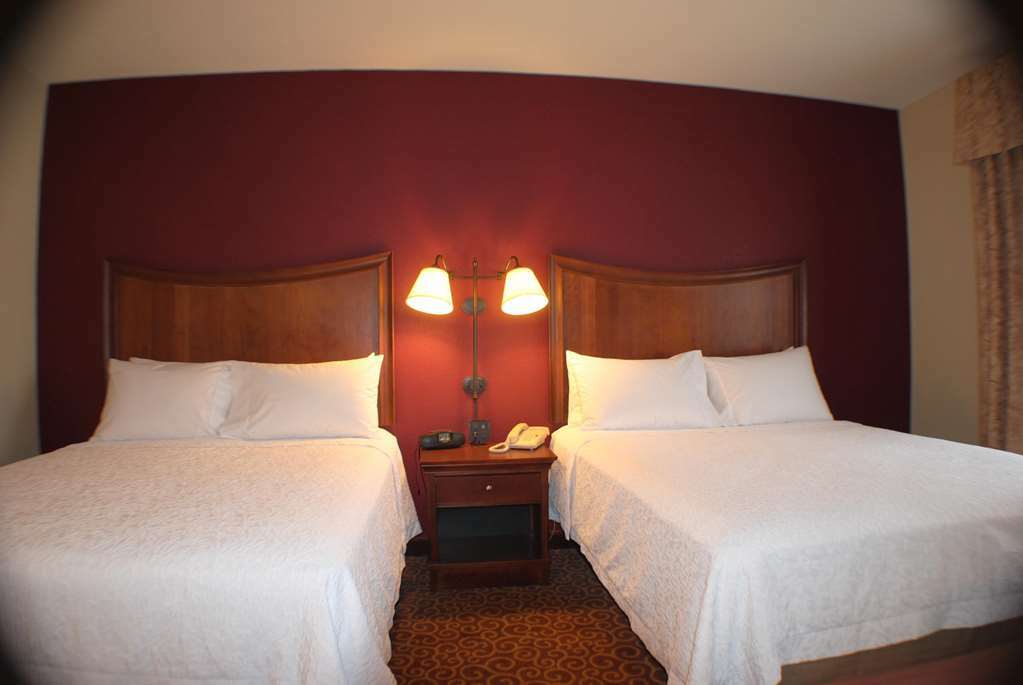 Hampton Inn Murphy Quarto foto
